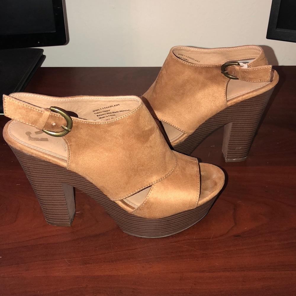 🔥AWESOME Clogs!!! - Picture 4 of 4